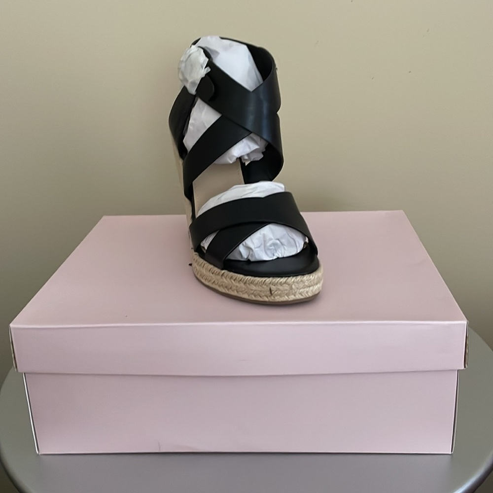 JustFab - Picture 3 of 6
